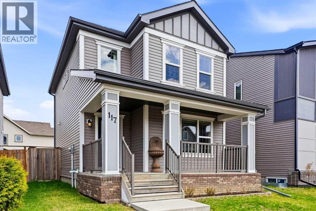 117 Copperpond Parade SE — photo 2