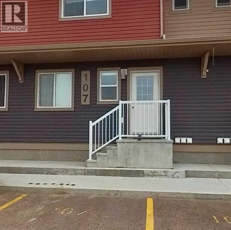 107, 6300 58A Street — photo 2