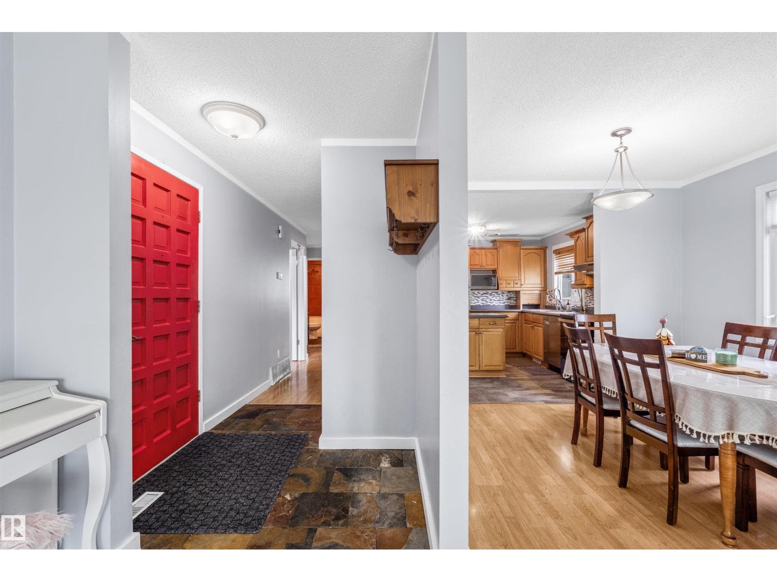17007 95 ST NW — photo 4