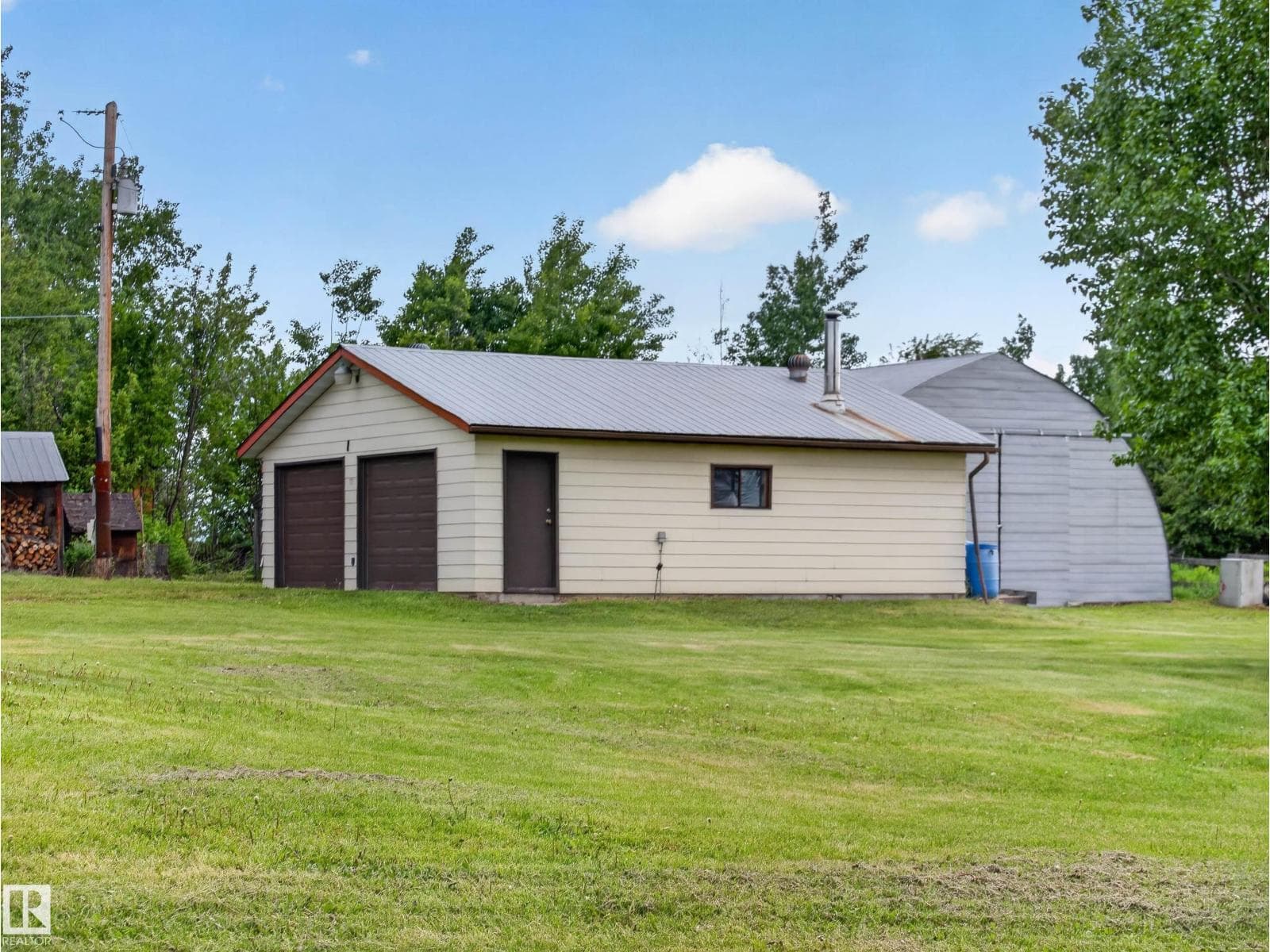 1415 HWY 37 — photo 3