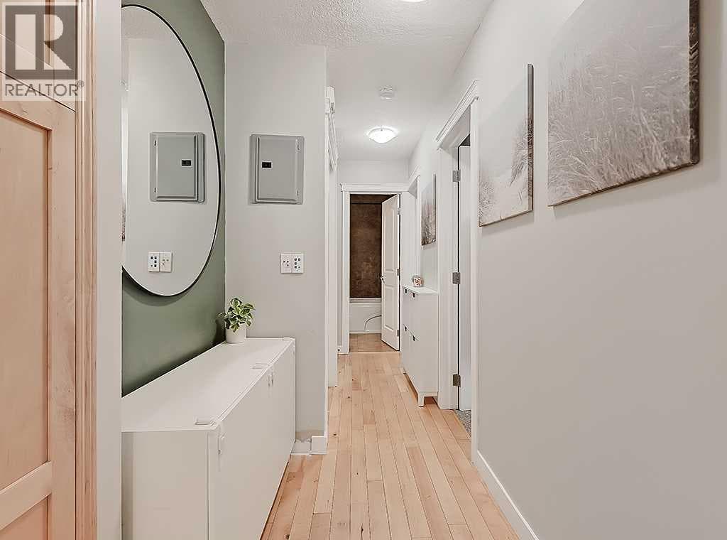10, 1715 13 Street SW — photo 3