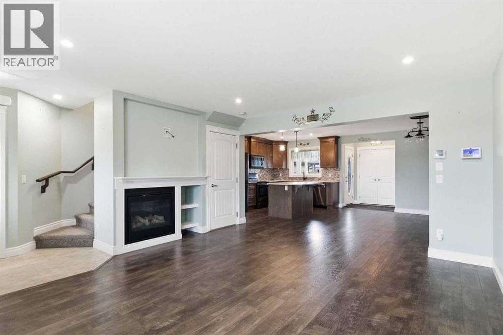 375 Prospect Drive — photo 2