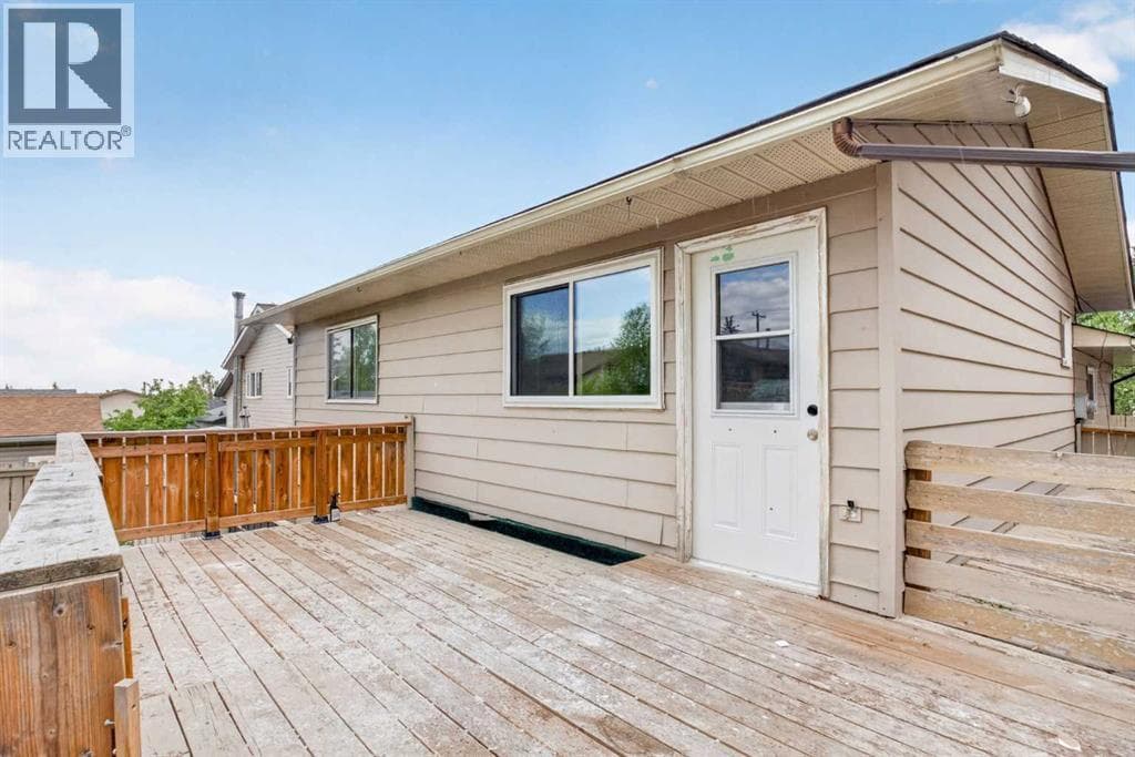 304 Beddington Circle NE — photo 4