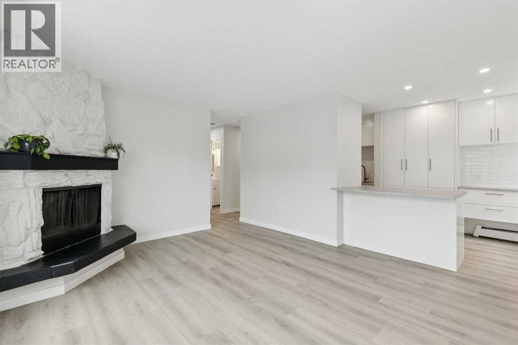 31, 2414 14A Street — photo 2