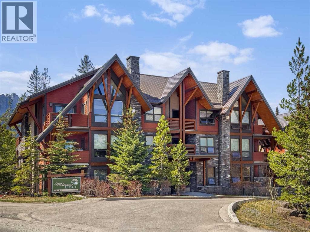 302, 2100A Stewart Creek Drive