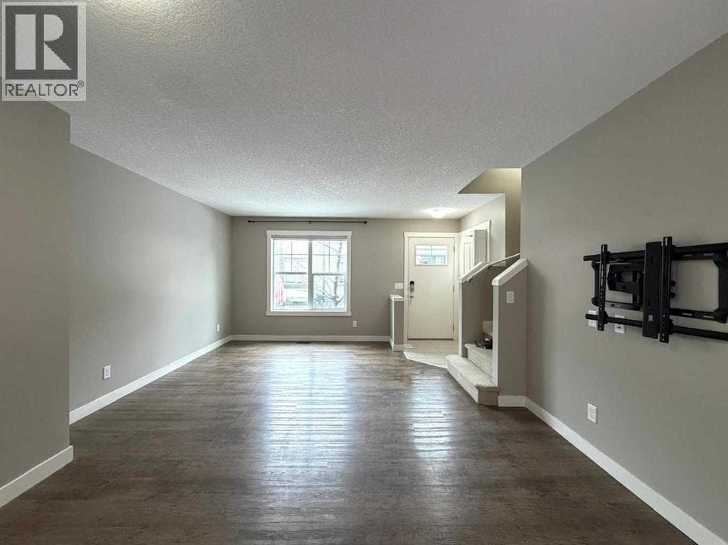 947 Mckenzie Towne Manor SE — photo 4