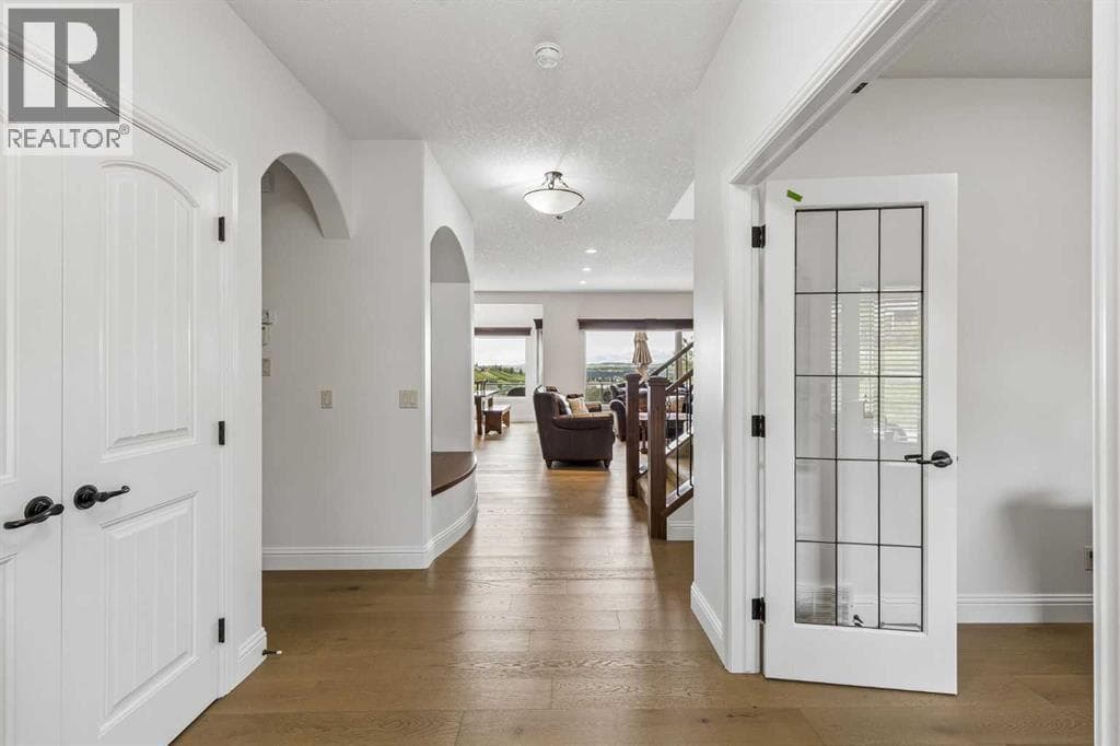 31 Sunset Point — photo 2