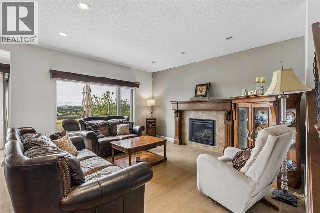 31 Sunset Point — photo 3
