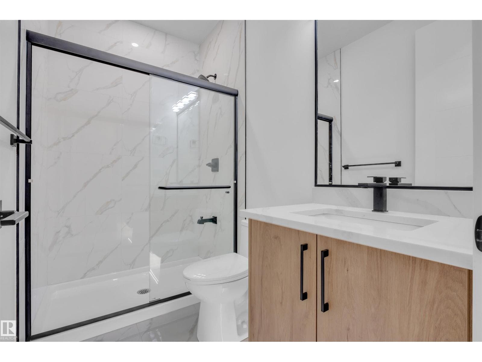 3513 42 AV — photo 5