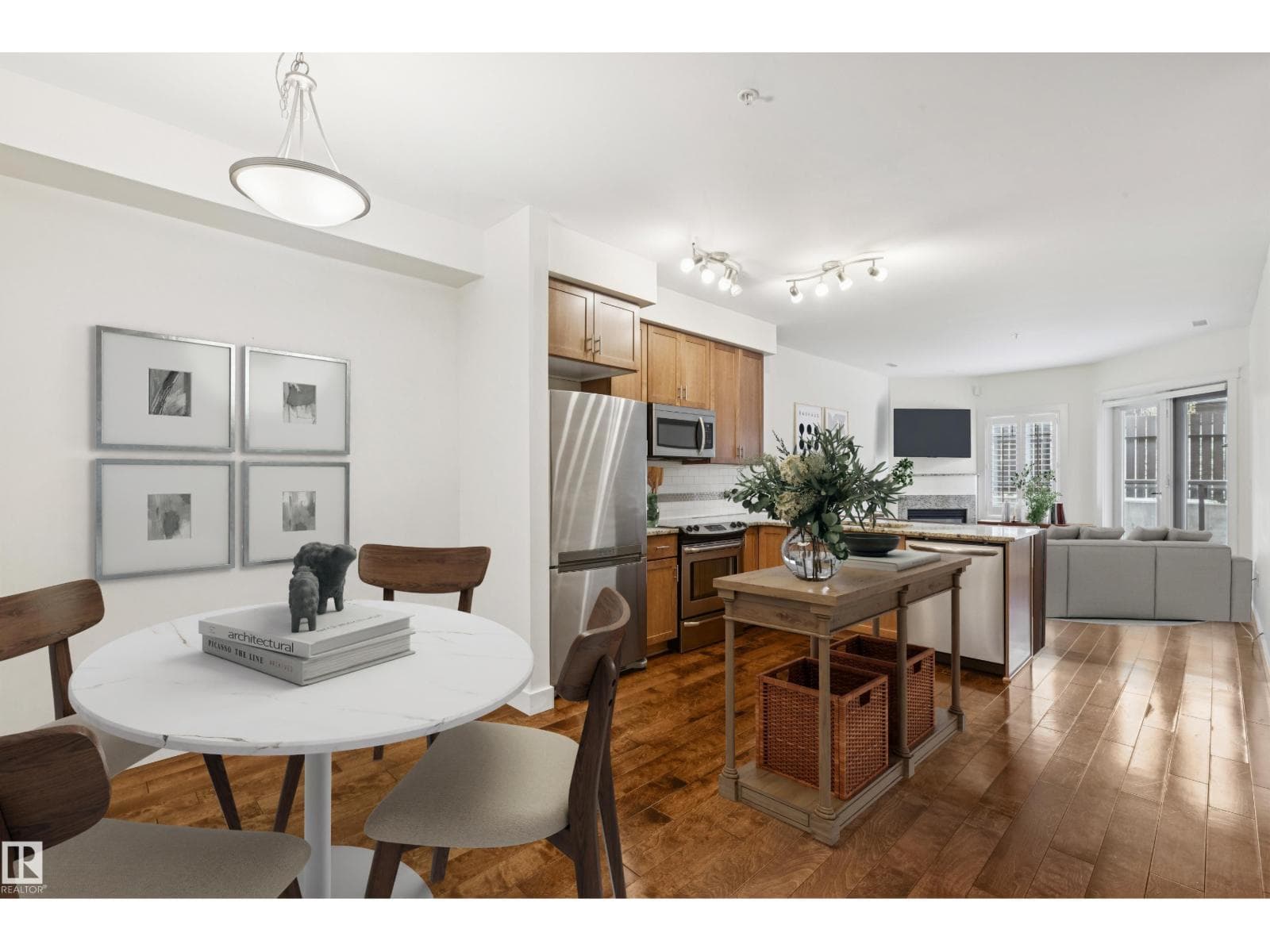 #16 11518 76 AV NW — photo 5