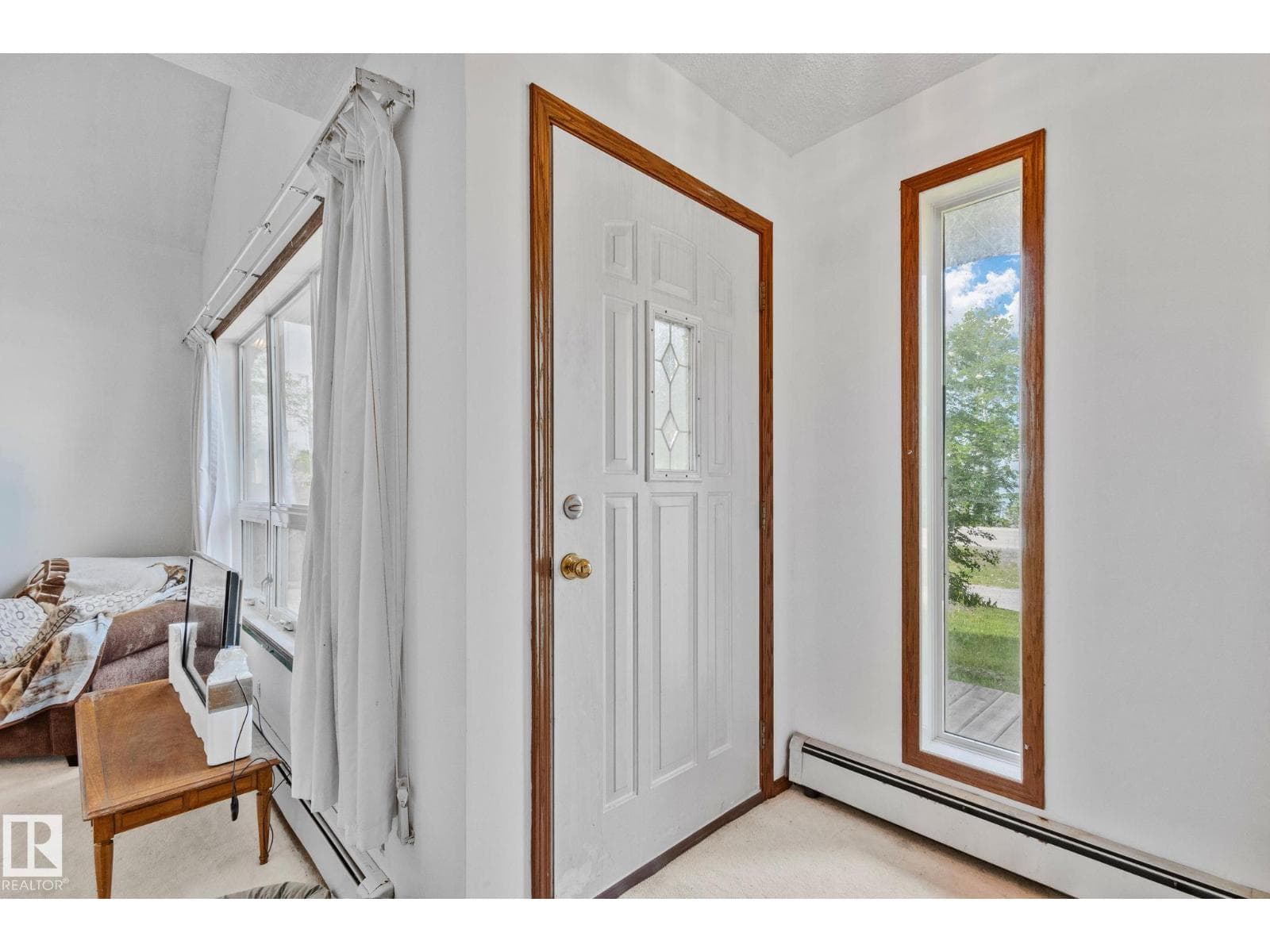 5439 SUNSET DR — photo 5