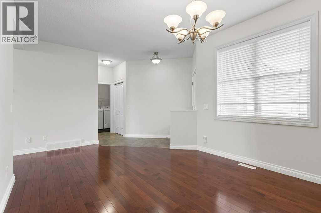 1724 High Park Boulevard NW — photo 3