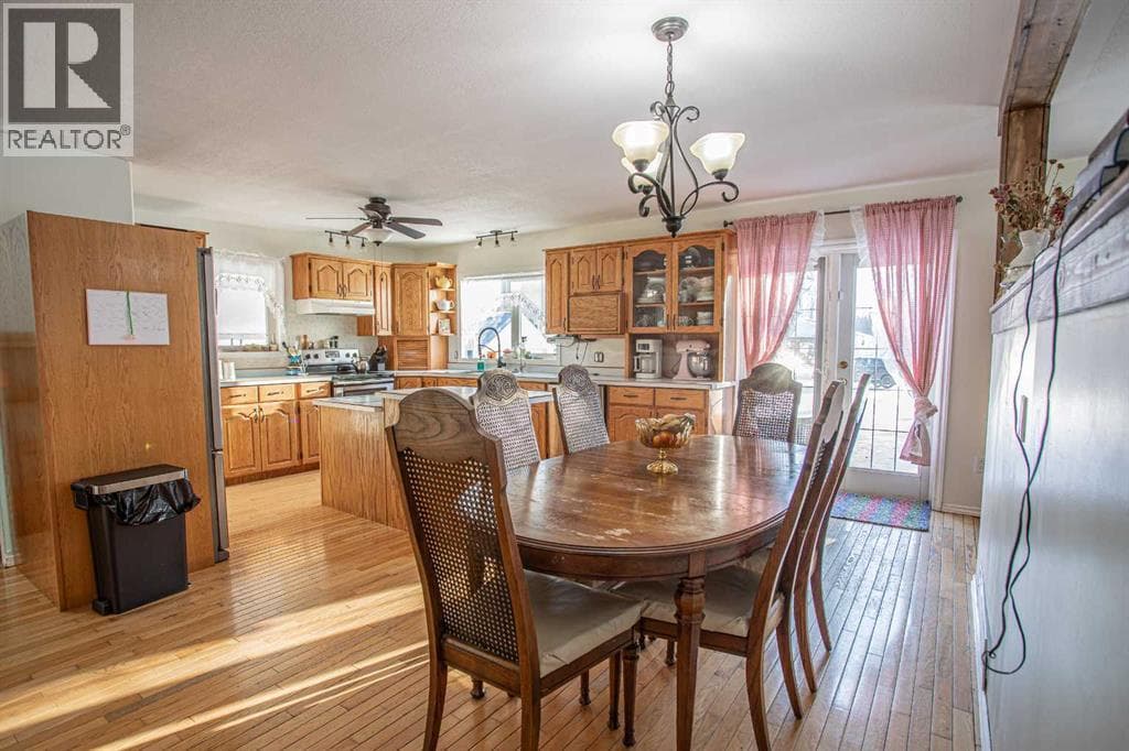 109531 Range Road 175 — photo 4