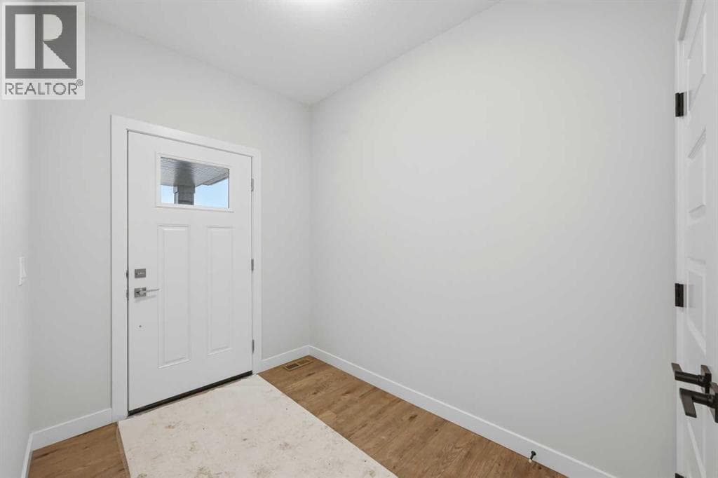 1059 Fowler Road SW — photo 3