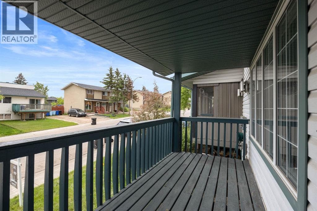 116 Sirius Avenue — photo 3