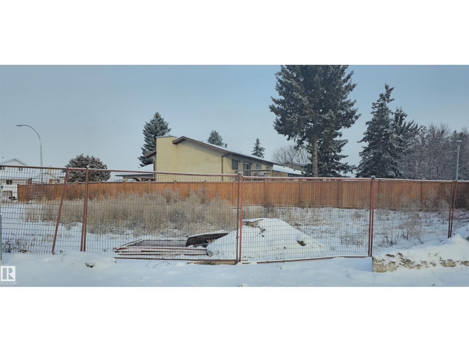 6004 19a AV NW NW — photo 3