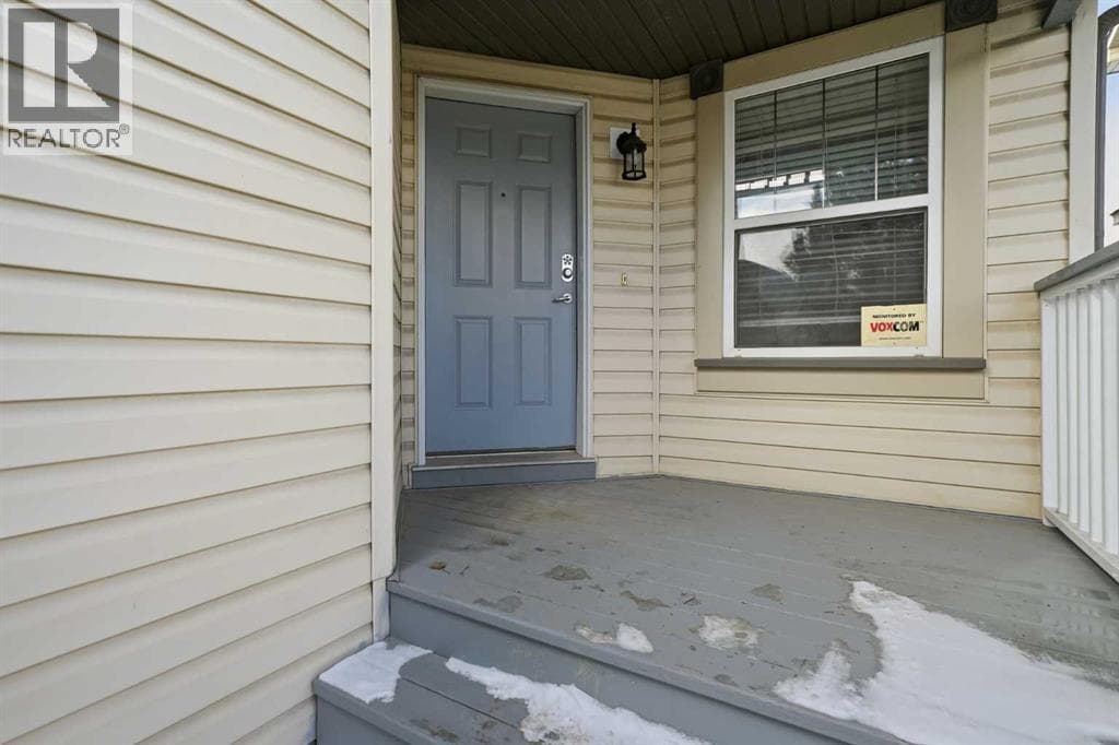 1076 Cranston Drive SE — photo 2