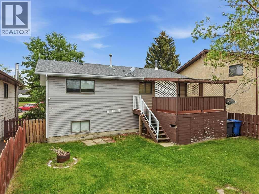 102 Denovan Crescent — photo 5
