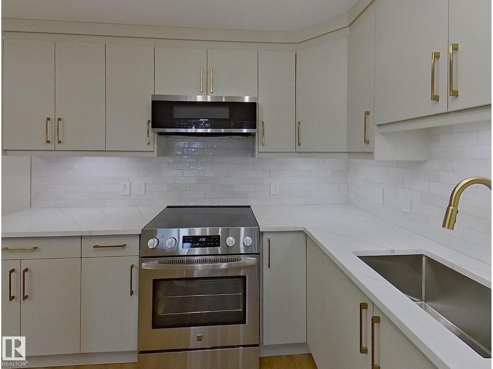 #353 2096 Blackmud Creek Drive SW — photo 4