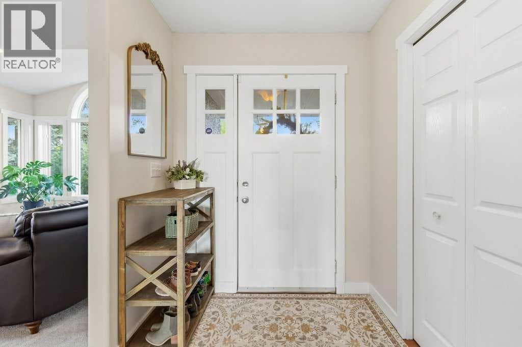 71 Green Meadow Drive — photo 4