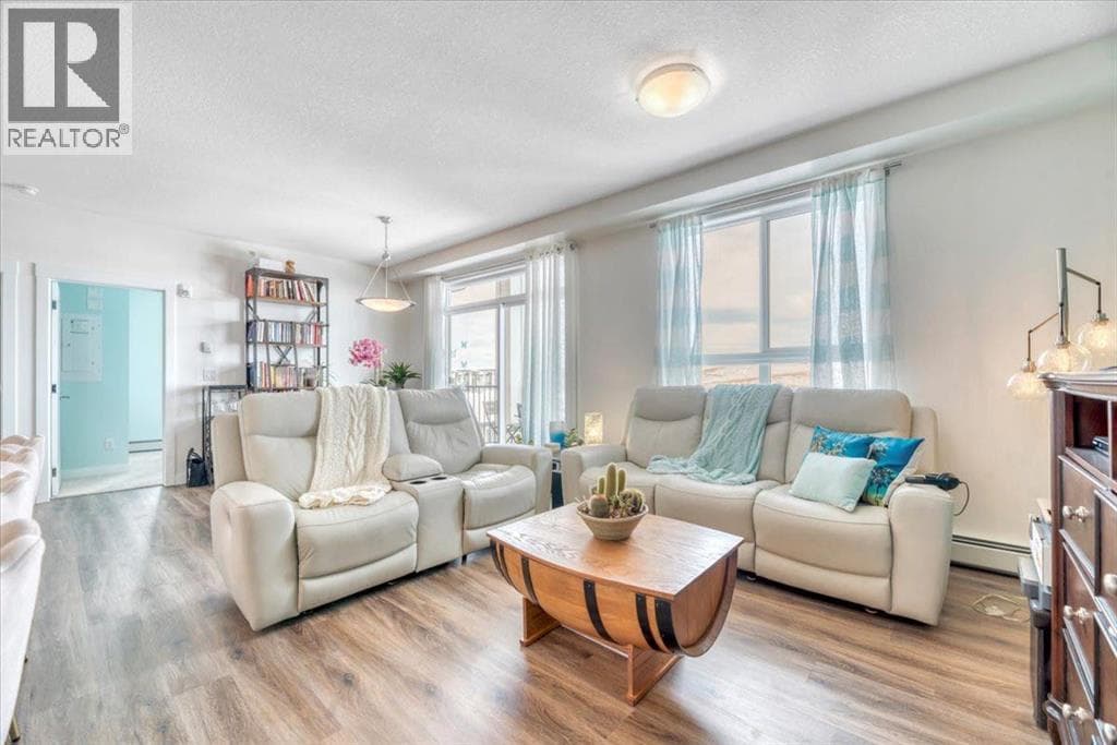 408, 35 walgrove Walk SE — photo 5