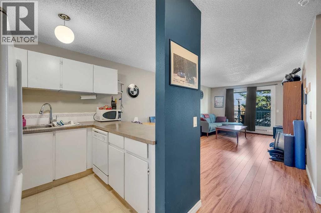 307, 110 20 Avenue NE — photo 5