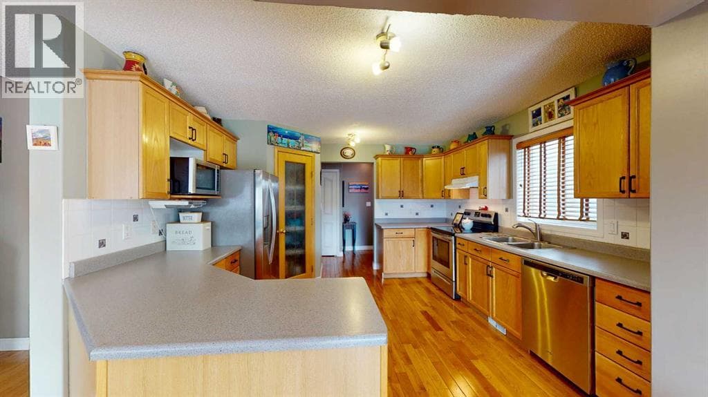 123 J.W. Mann Drive — photo 3