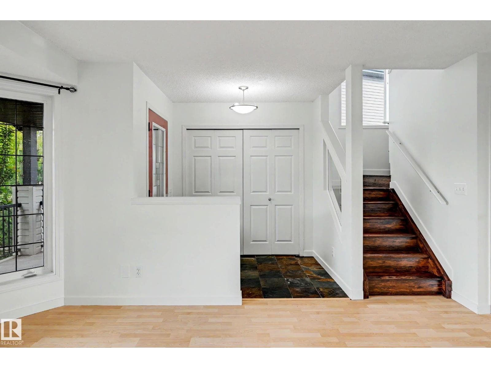 14014 158A AV NW — photo 5