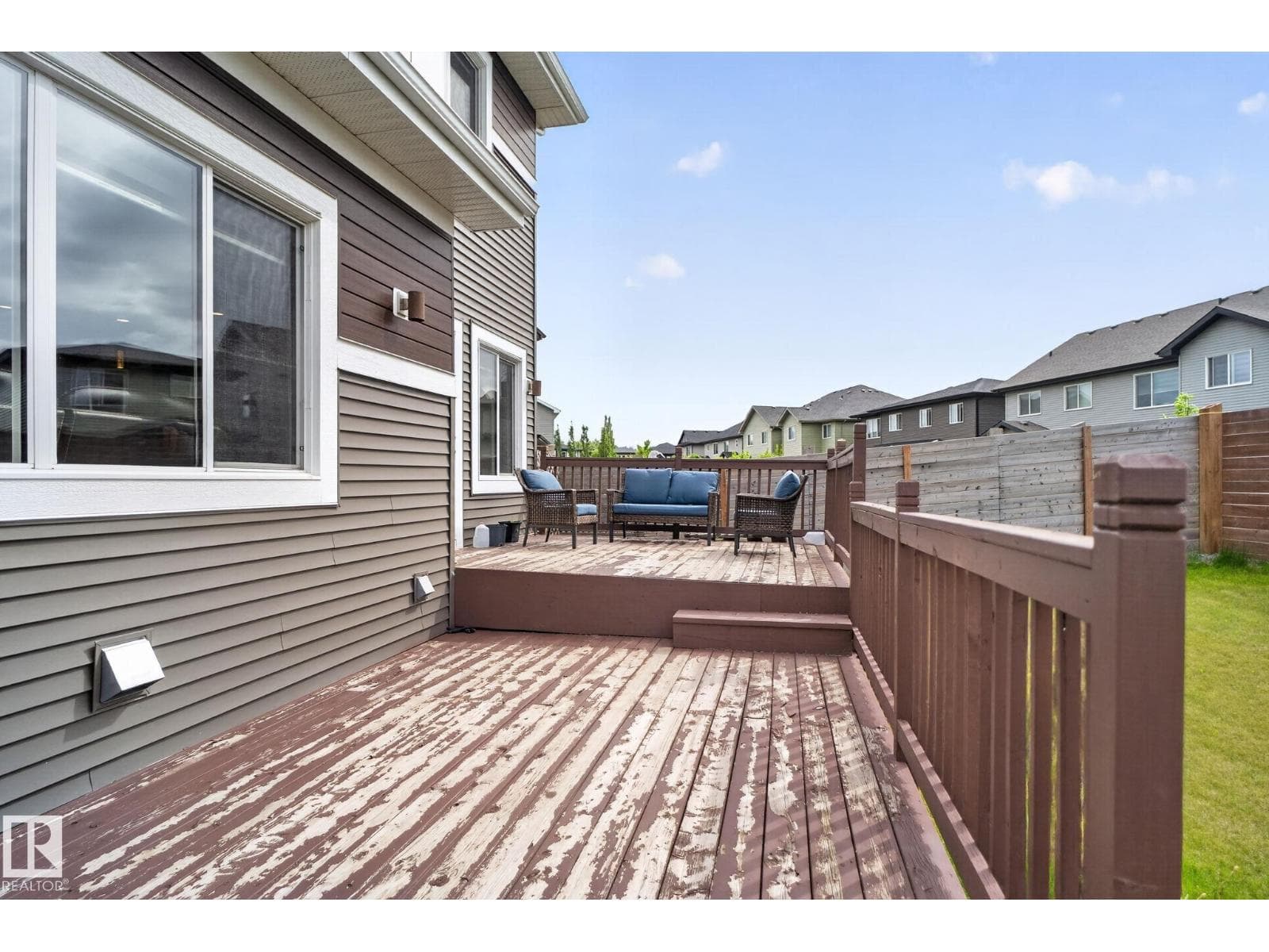 704 39 ST SW — photo 5