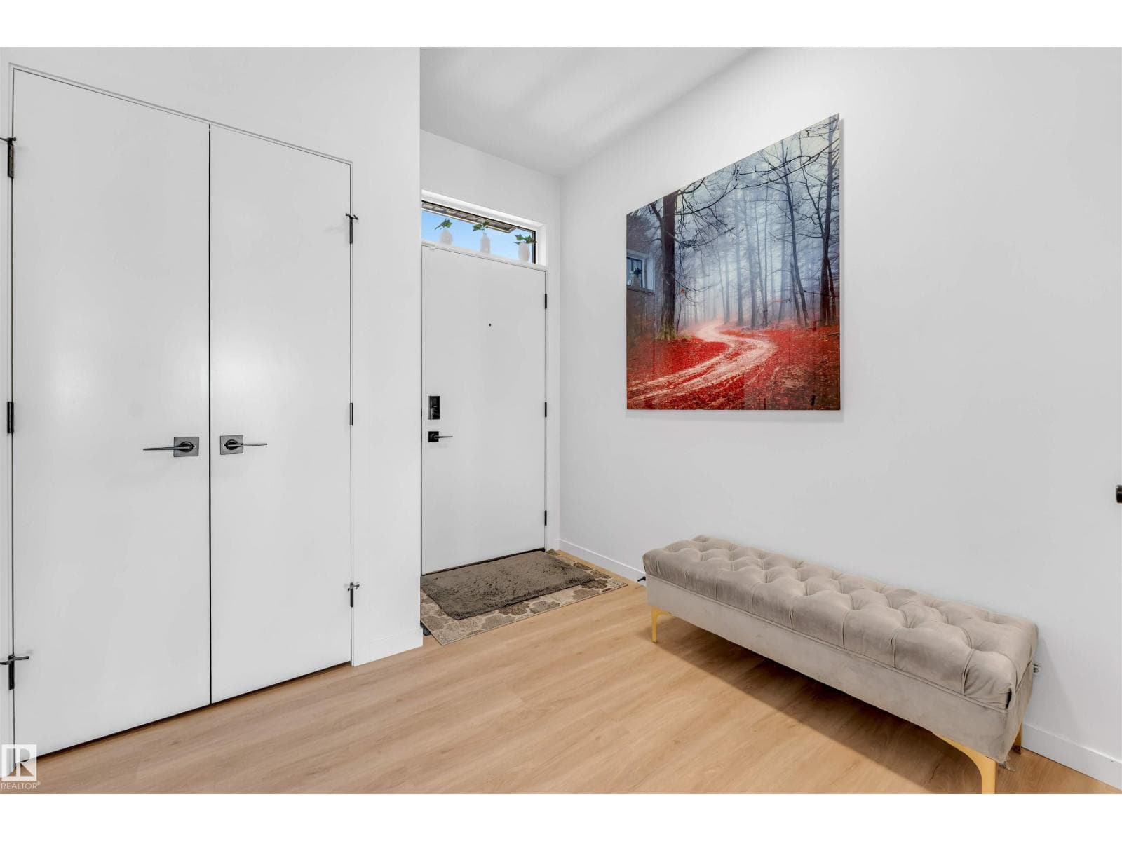 460 33 ST SW — photo 4