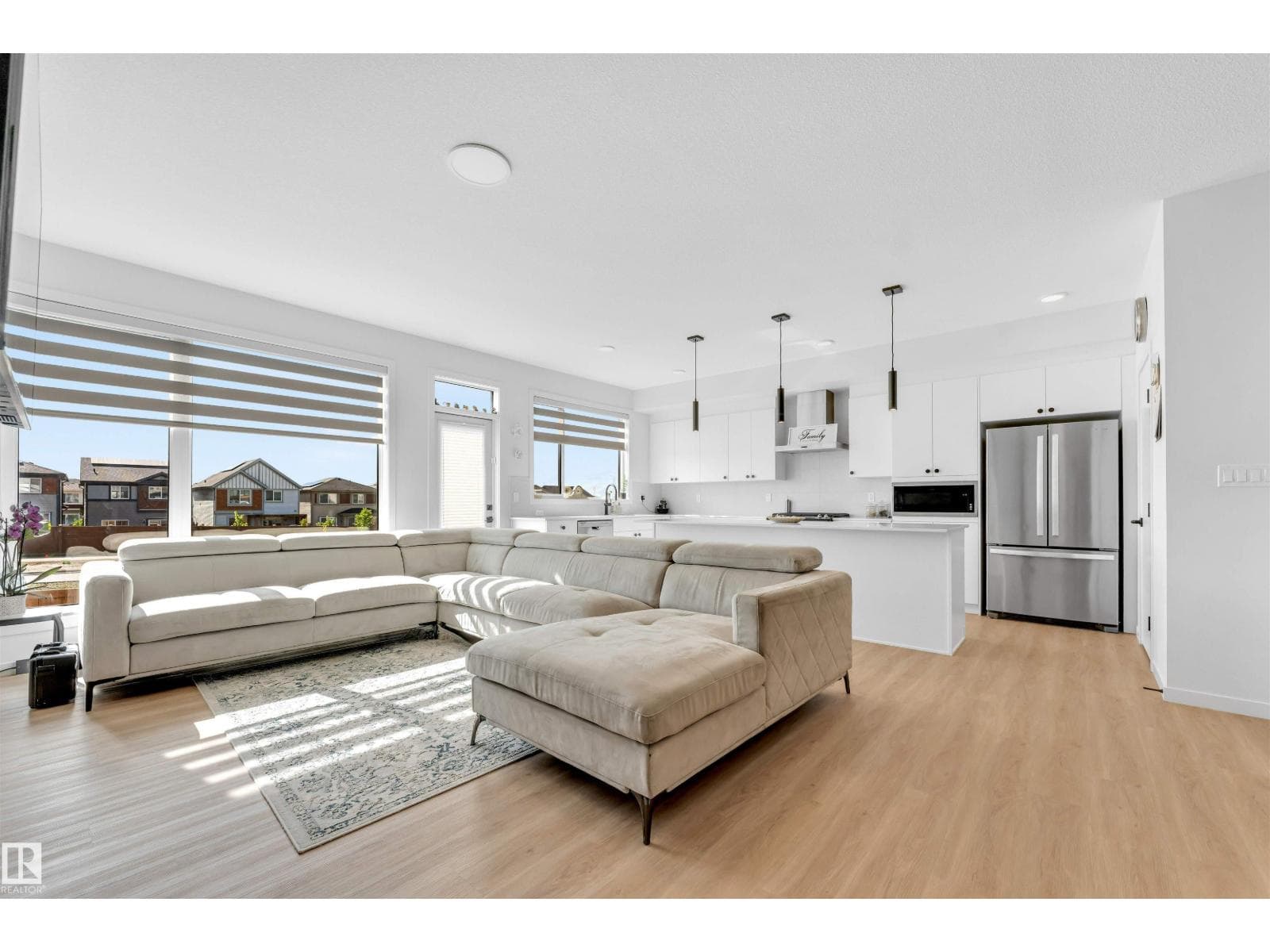 460 33 ST SW — photo 5