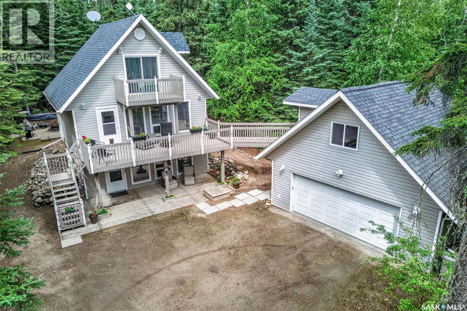 603 Marine DRIVE