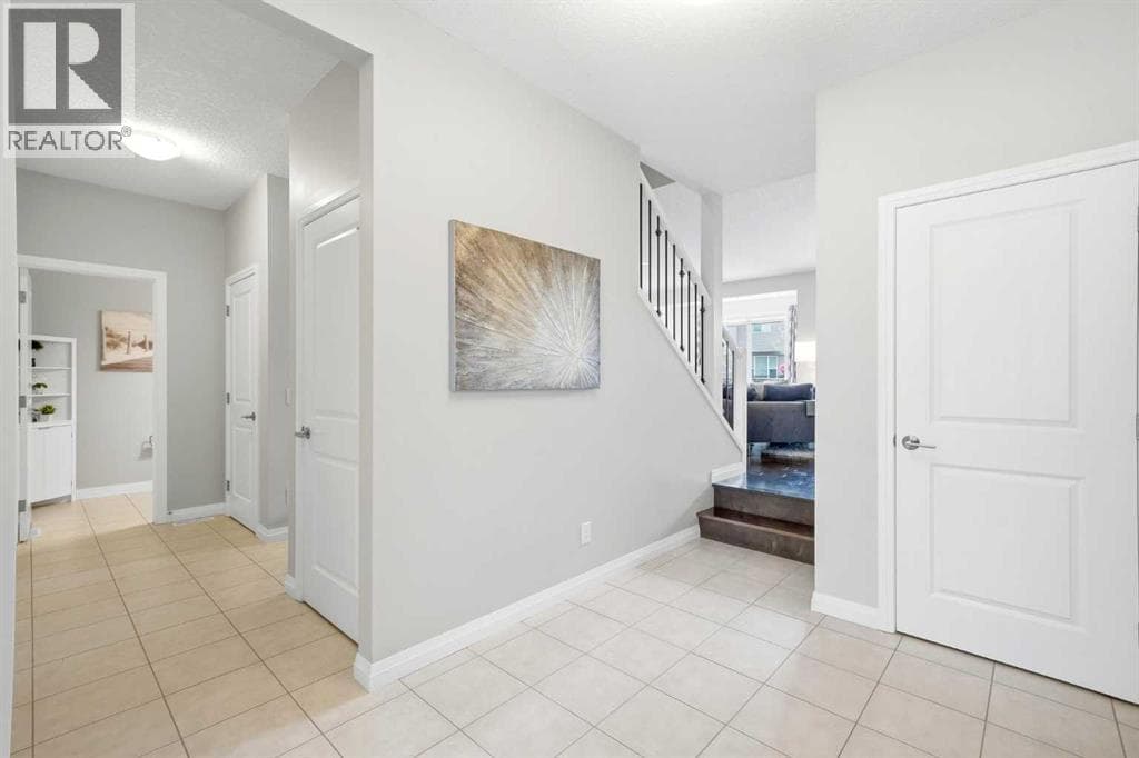 236 Auburn Springs Close SE — photo 4