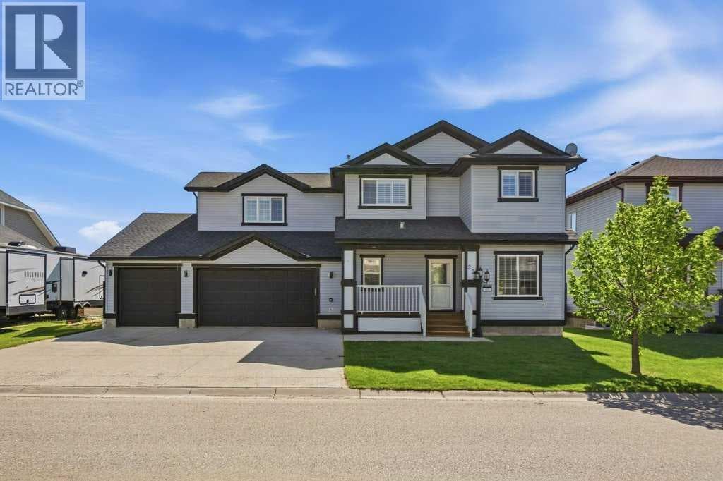 23 McIntyre Place NW