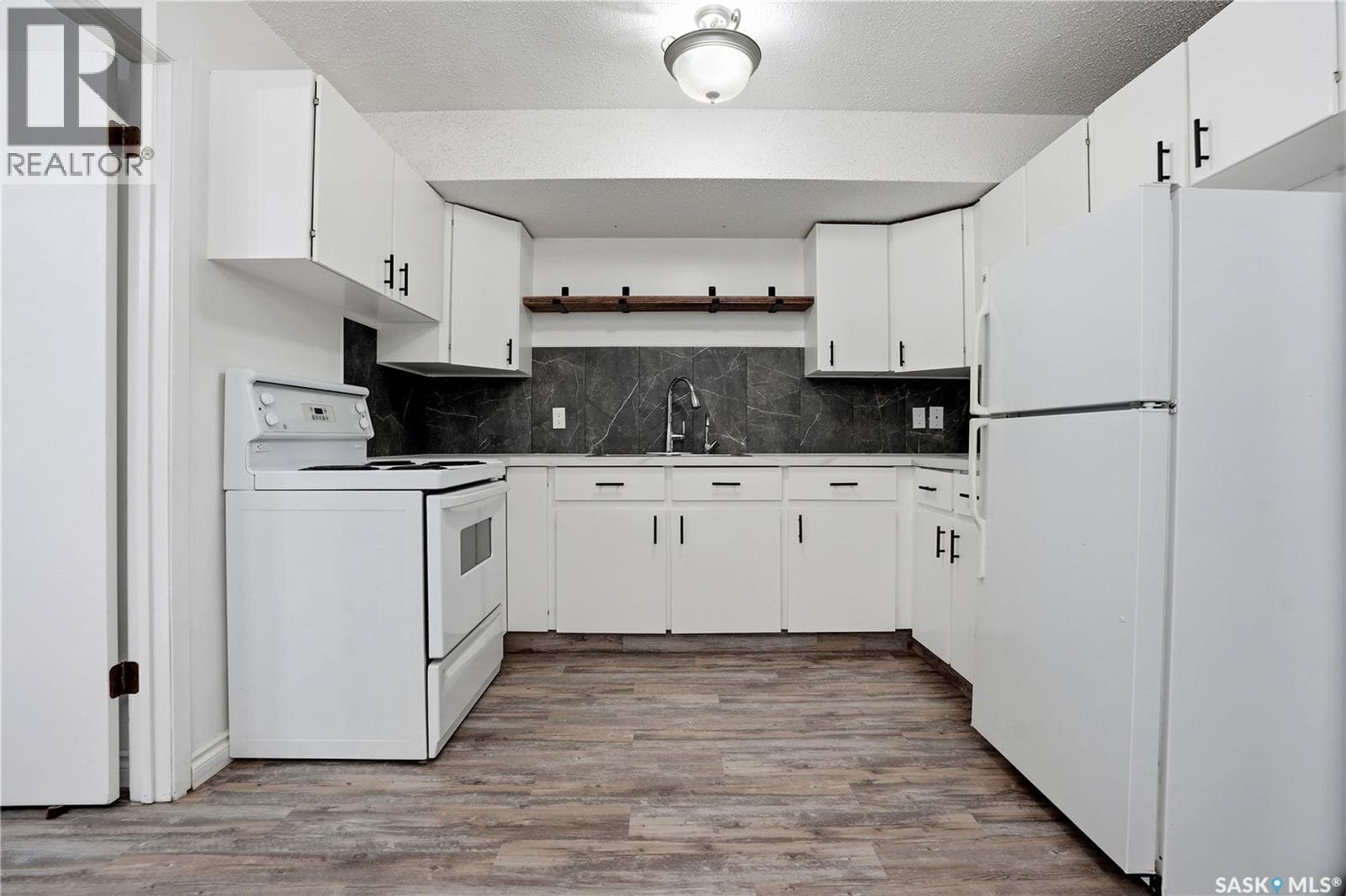 6906 Blakeney DRIVE — photo 3