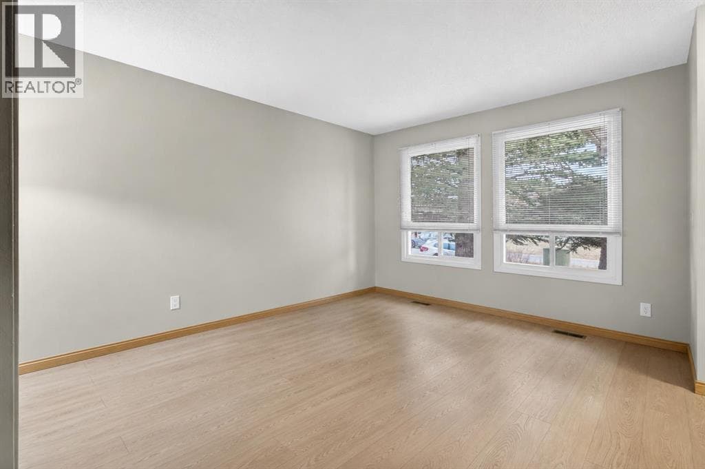 27 Bedford Road NE — photo 5