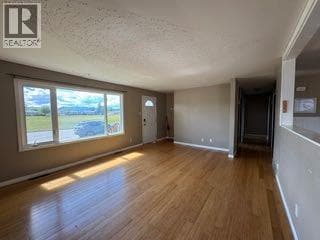 103 Erith Drive — photo 4