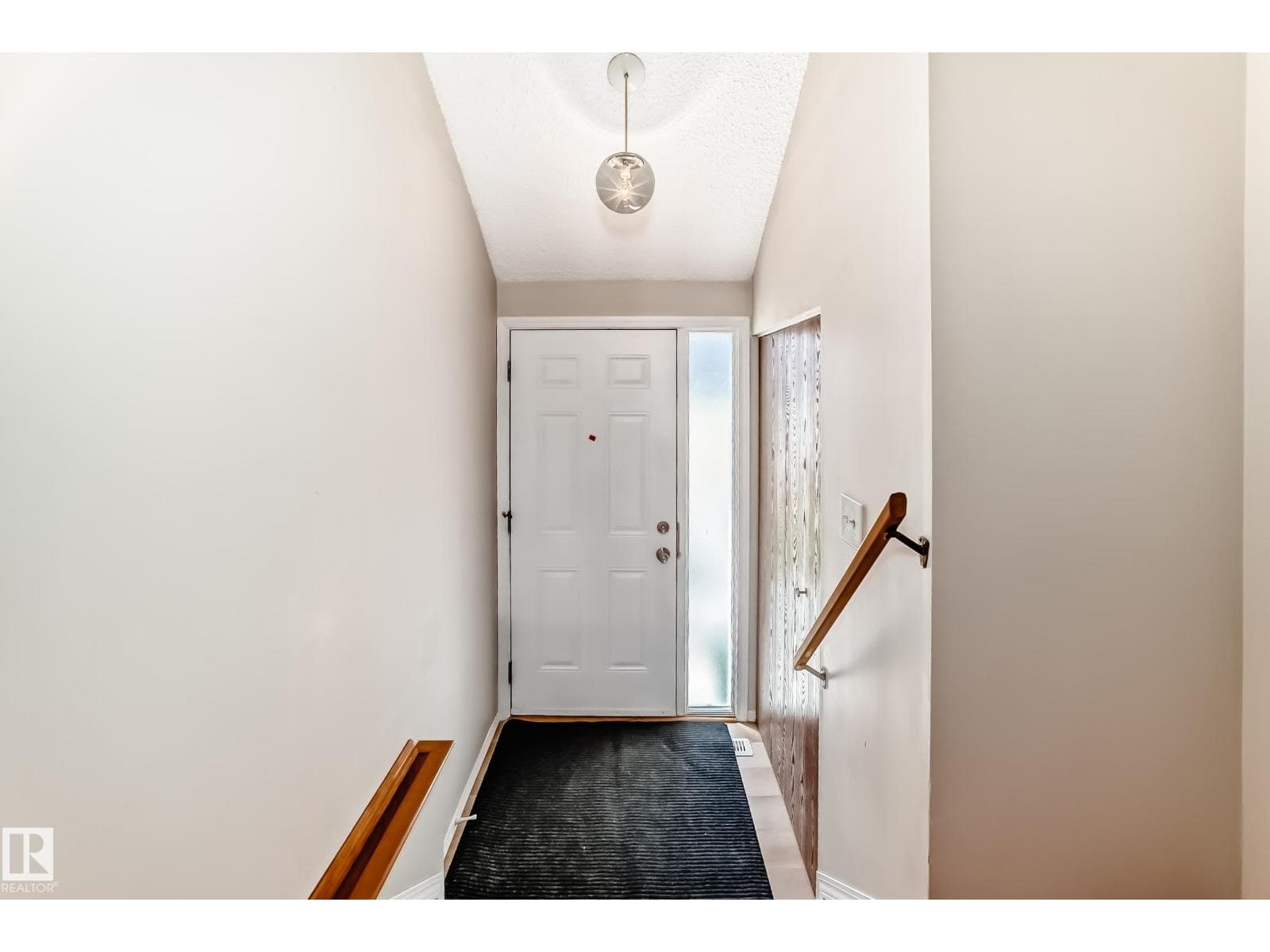 13862 24 ST NW — photo 3