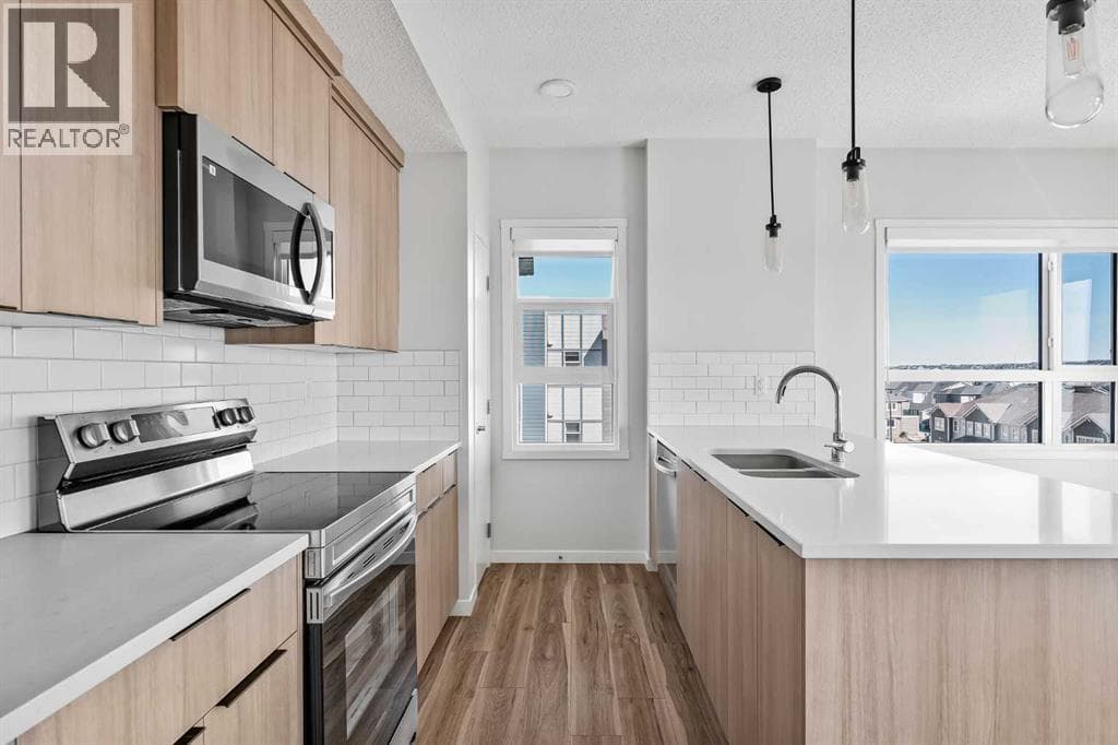 415, 40 Carrington Plaza NW — photo 4