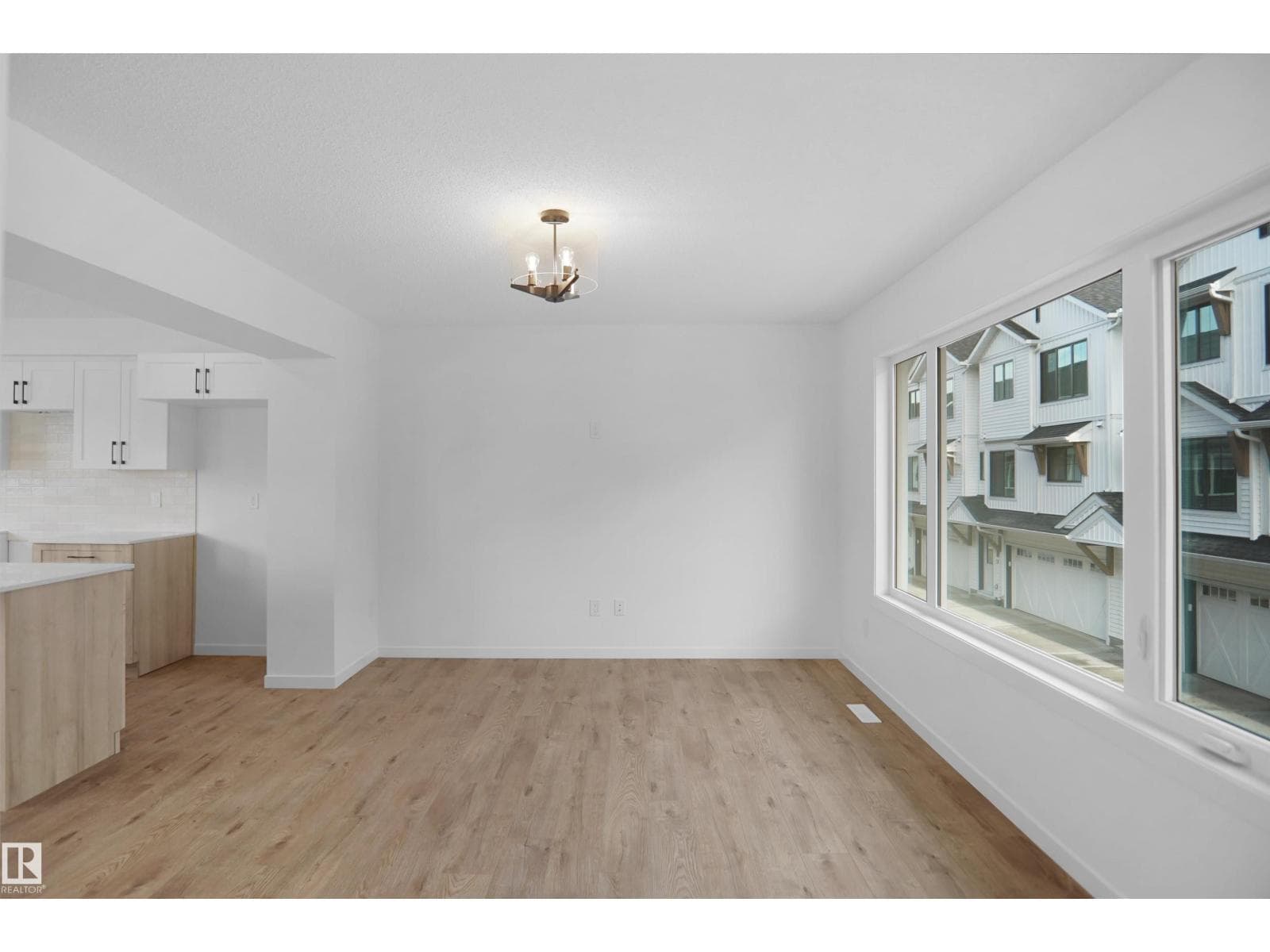 #50 525 SECORD BV NW — photo 3