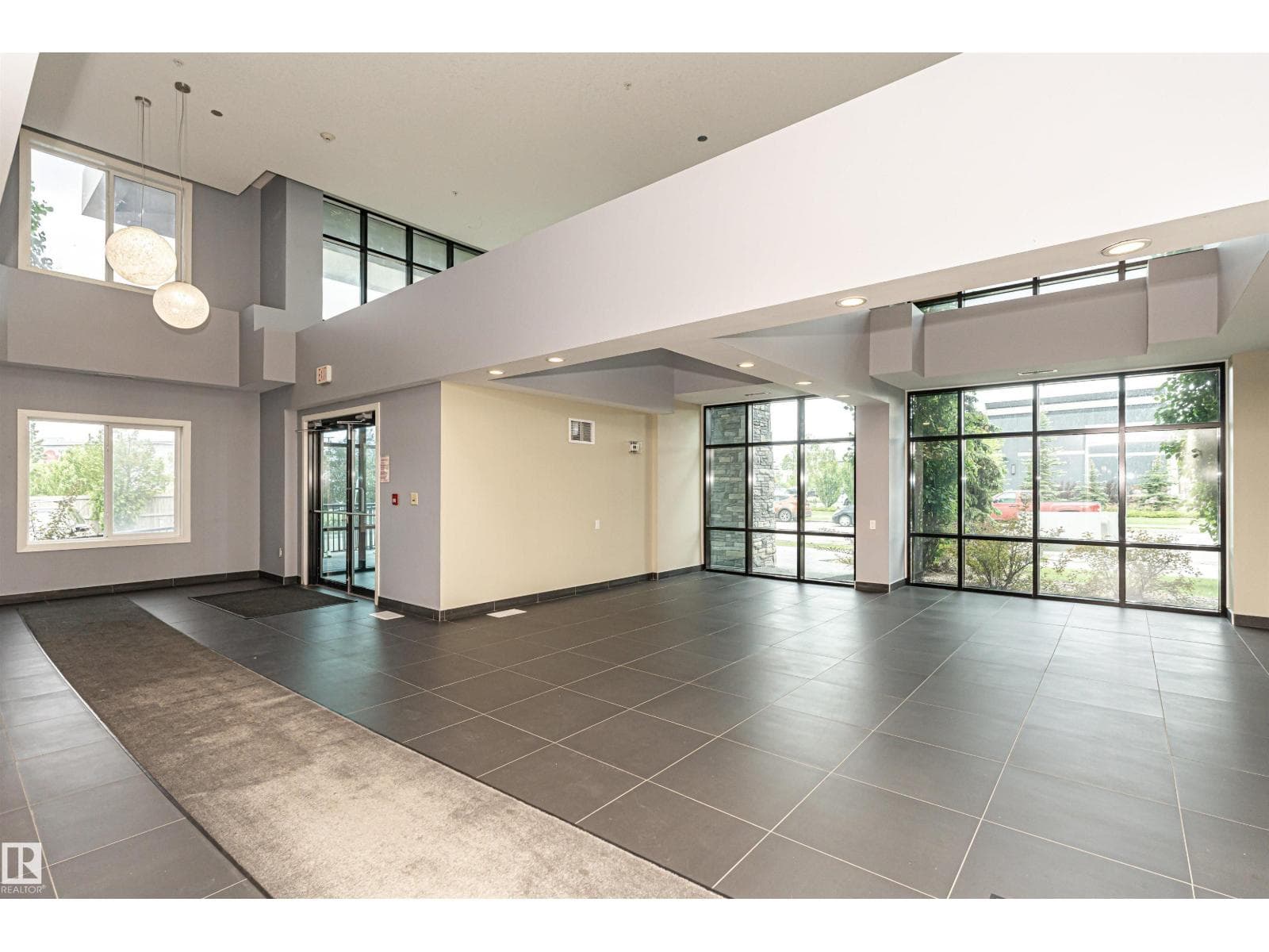 #505 1230 Windermere Way SW — photo 4