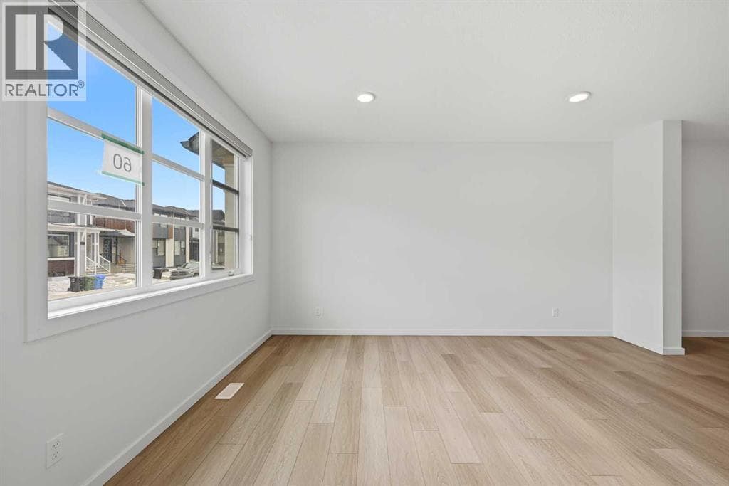 60 Savanna Place NE — photo 3