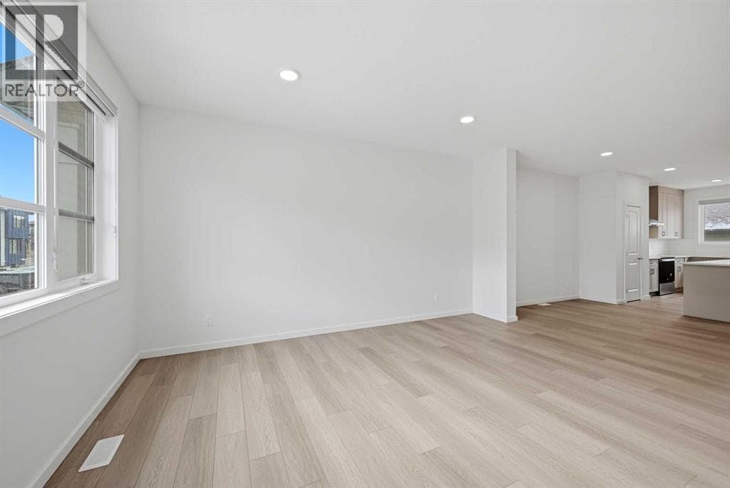 60 Savanna Place NE — photo 4