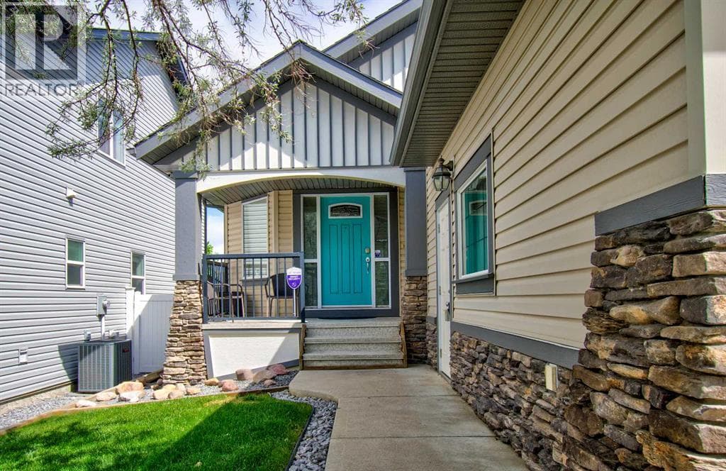 242 Kingsbury View SE — photo 5