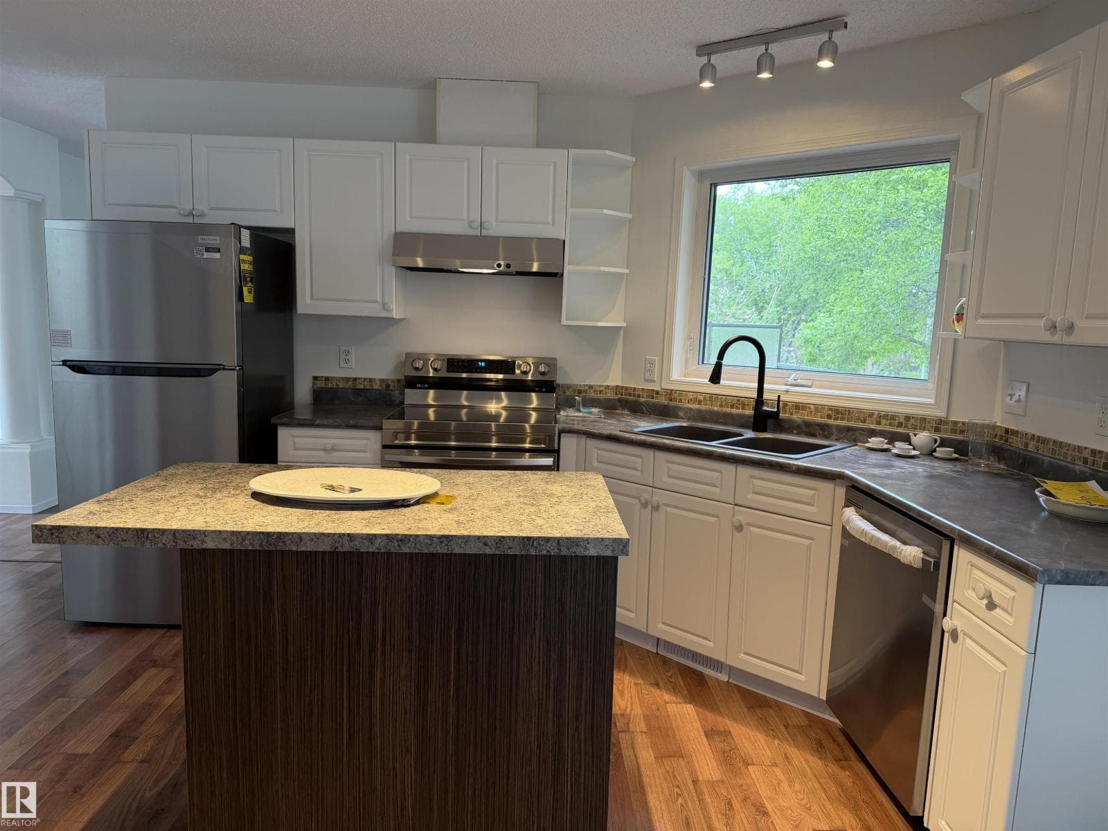 #2 1295 CARTER CREST RD NW — photo 4