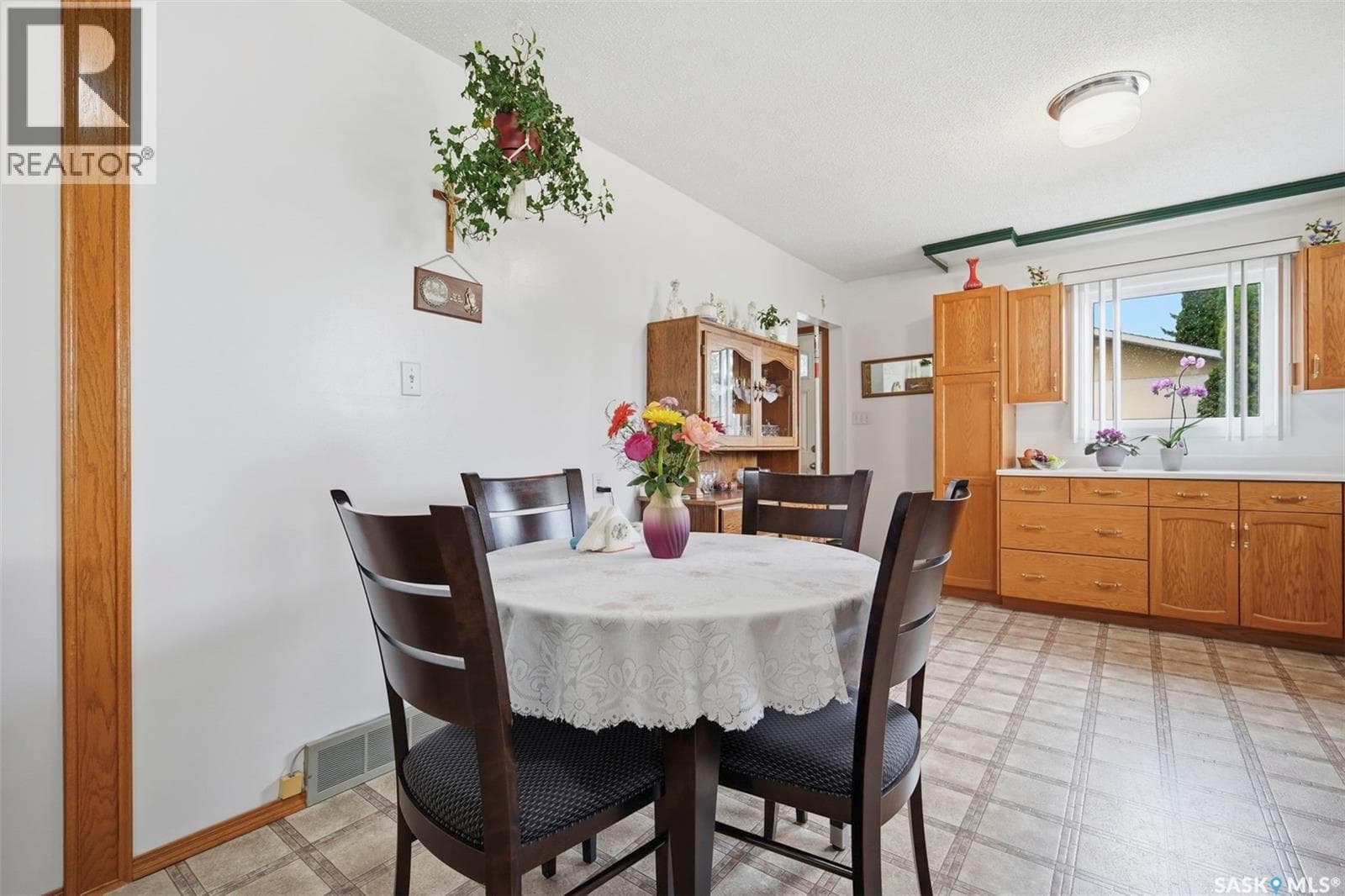 3 bed 2 bath single family at 1019 McMillan AVENUE — $275,000 — photo 6