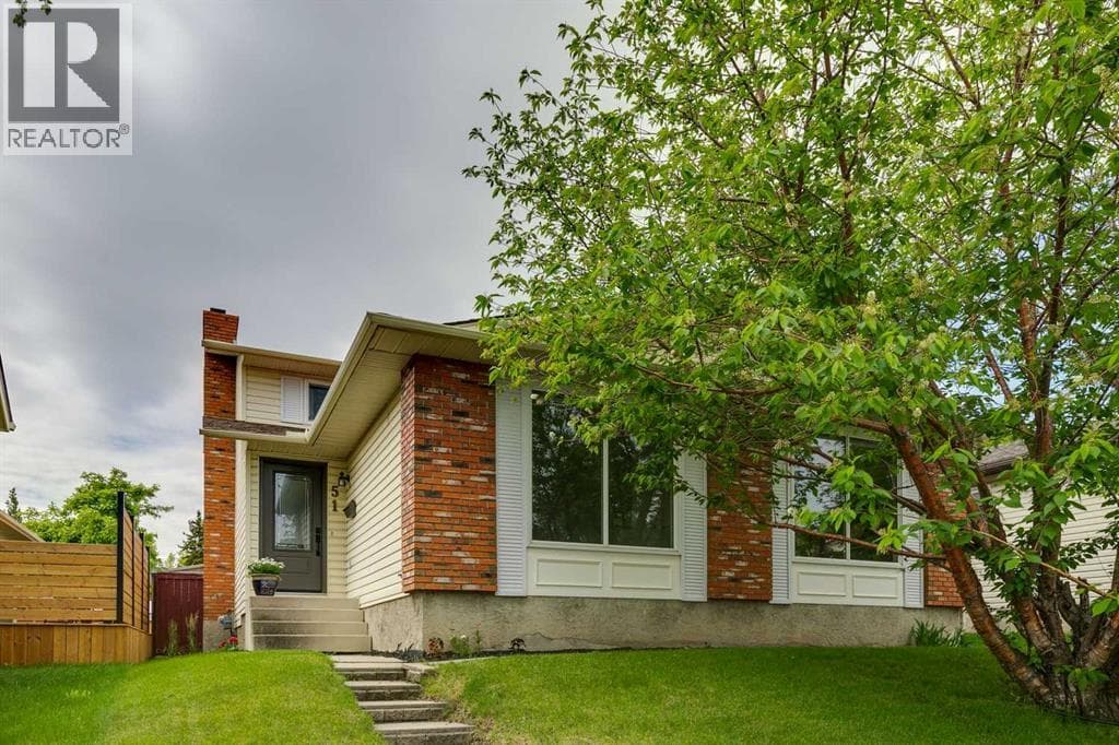 51 Woodbrook Green SW
