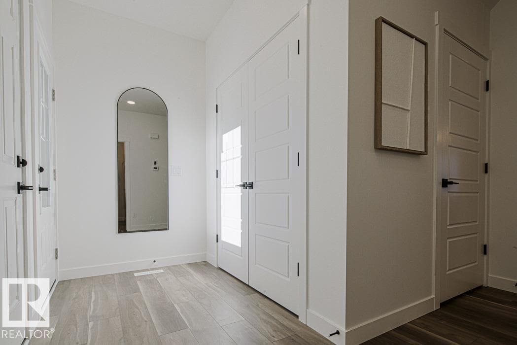 4174 KINGLET DR NW — photo 2