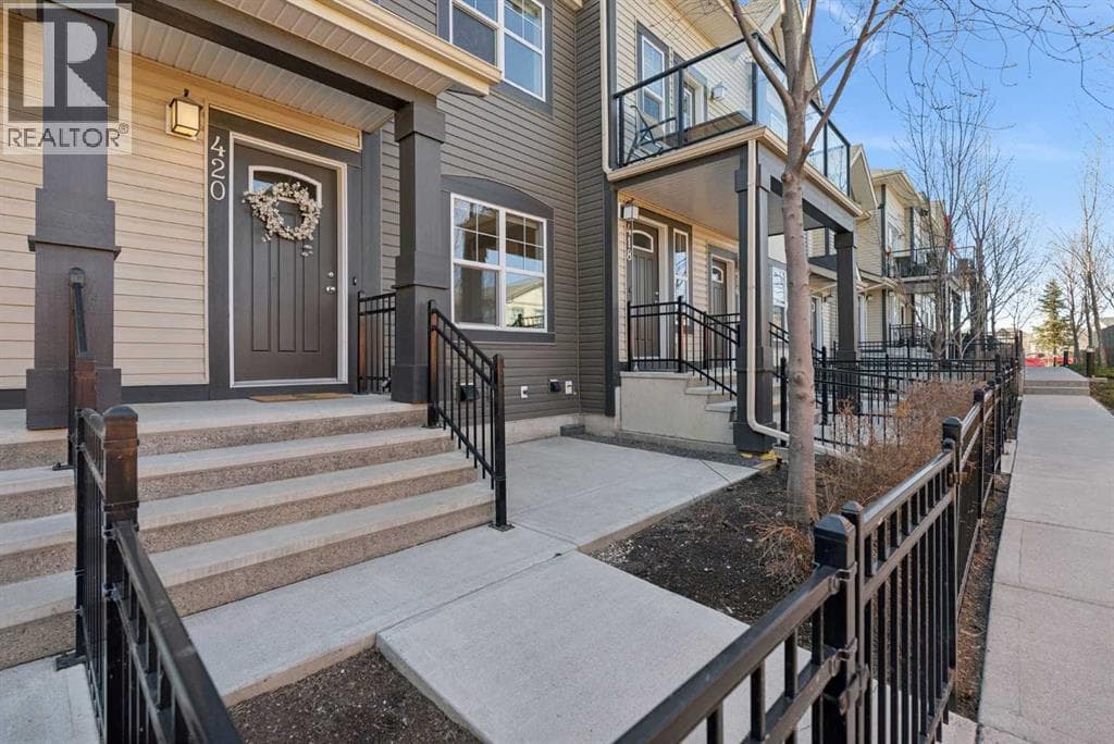 420 Mckenzie Towne Square SE — photo 2