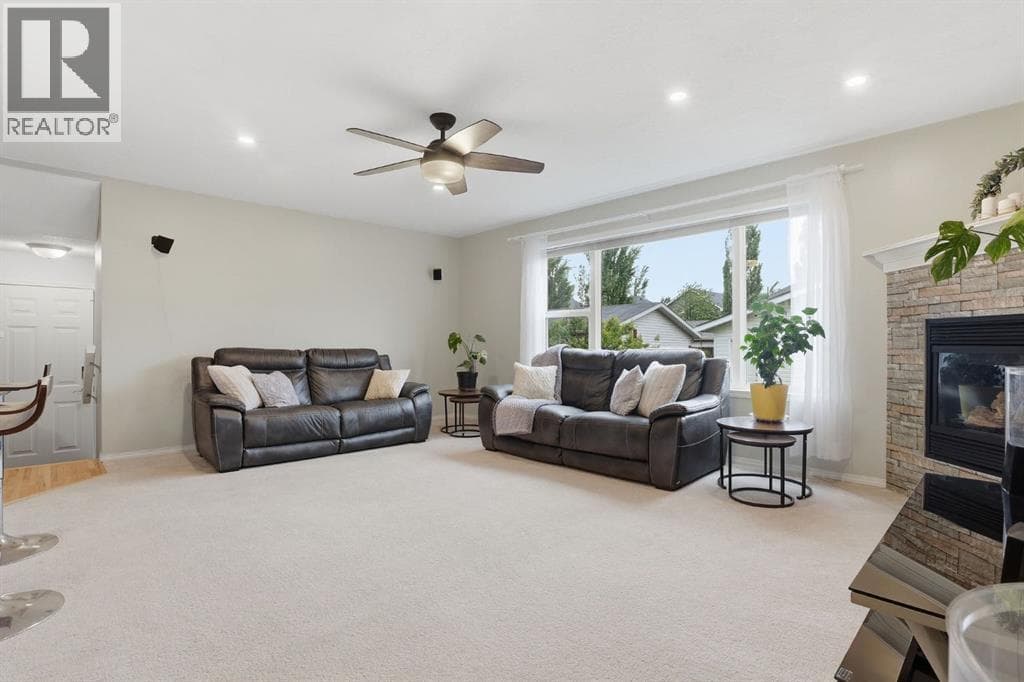 450 Elgin Way SE — photo 3